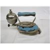 Image 2 : Antique Blue Coleman Gas Iron with Trivet