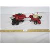 Image 1 : 2 Vintage Combine Toys Massey Ferguson and IH