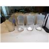 Image 4 : 4 VINTAGE TALL FORD PNT GLASSES