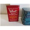 Image 6 : 3 tobacco tins