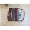 Image 2 : small traviata piano accordion