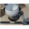 Image 2 : 10 pc fondue set and sandwich maker