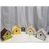 Image 1 : 4 BIRD HOUSES/1 BIRD SIGN