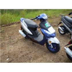 MAUI 49CC SCOOTER, s/n 5RY0810386S003498:
