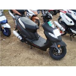 MAUI 49CC SCOOTER, s/n 5RY0810356S003426: