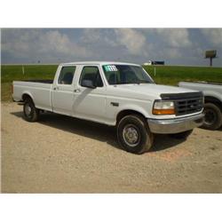 FORD F350XL SUPER CREW CAB PICKUP, s/n 1FTJW35H4TEA07091: