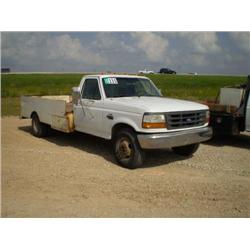 FORD F350XL FLATBED TRUCK, s/n 1FDKF37HSNA20073: