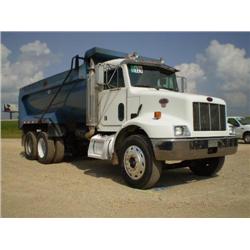 PETERBILT 330 T/A DEMOLITION DUMP TRUCK, s/n 2NPNLD9XXYM549927:
