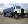 Image 1 : MACK DM685 4,000 GALLON 6X6 WATER TRUCK, s/n DM6856S1040: