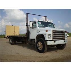 INTERNATIONAL 1955 S/A FLATBED ATTENUATOR TRUCK, s/n 1HSLRTVNXFHA62583: