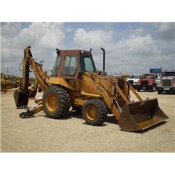 CASE 680L 4 X 4 LOADER/BACKHOE, s/n JJG0070553: