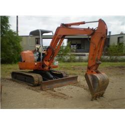 HITACHI EX50U HYDRAULIC EXCAVATOR, s/n 1BUP240008: