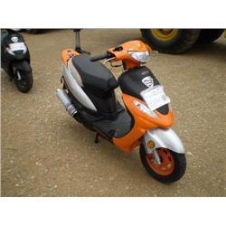 MAUI 49CC SCOOTER, s/n 5RY0810376S003525: