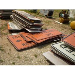 ASSORTED CONSTRUCTION SIGNS
