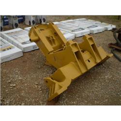 FRONT PUSH PULL HOOK FOR CAT 637