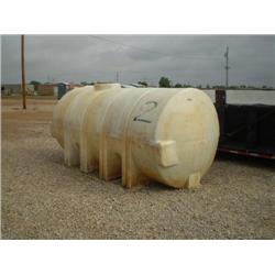 1,600 GALLON POLY TANK