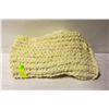 Image 1 : CHENILLE AFGHAN KNIT LAP BLANKET-ESTATE