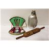 Image 1 : VINTAGE MILITARY CANTEEN, WITH PRIMITIVE CITRUS