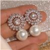 Image 1 : NEW LADIES EXQUISITE FLOWER STYLE EARRINGS
