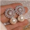 Image 1 : NEW LADIES EXQUISITE FLOWER STYLE EARRINGS