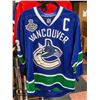 Image 1 : OFFICIAL NHL REEBOK VINTAGE COLLECTIBLE