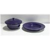 Image 1 : PURPLE SERVING PLATE (1 COVERED CASSEROLE)