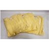 Image 1 : LOT OF 3 NEW CREAM POLO EXTRA LARGE