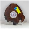 Image 1 : VINTAGE SMALL LIVE EDGE WOOD WALL THERMOMETER