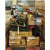 Image 1 : BAILIFF SEIZED: PALLET OF CANOPY STORE CLOSURE