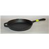 Image 1 : NEW PRE-SEASON 10" CAST IRON SKILLET / FRYING PAN