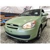 Image 2 : 14 - 2008 HYUNDAI ACCENT, GREEN, 249362 KMS, FRONT WHEEL DRIVE. "NO RESERVE"