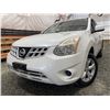 Image 1 : 105 -- 2011 NISSAN ROGUE, WHITE, 214637 KMS, ALL WHEEL DRIVE