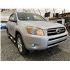 Image 8 : 107 -- 2007 TOYOTA RAV 4, SILVER, 192881 KMS, FOUR WHEEL DRIVE