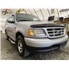 Image 8 : 166 -- 2002 FORD F150, SILVER, 248249 KMS, REAR WHEEL DRIVE