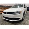 Image 2 : 6 -- 2012 VW JETTA, WHITE, 215141 KMS, FRONT WHEEL DRIVE