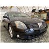 Image 8 : 32 -- 2004 NISSAN MAXIMA SE, BLACK, 221741 KMS, FRONT WHEEL DRIVE
