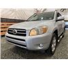 Image 2 : 107 -- 2007 TOYOTA RAV 4, SILVER, 192881 KMS, FOUR WHEEL DRIVE