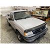 Image 10 : 165 -- 2006 MAZDA B2300, GRAY, 205799 KMS, REAR WHEEL DRIVE