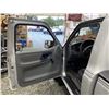 Image 42 : 165 -- 2006 MAZDA B2300, GRAY, 205799 KMS, REAR WHEEL DRIVE