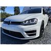 Image 2 : 0A -- 2016 VW GOLF R, WHITE, 105637 KMS, ALL WHEEL DRIVE