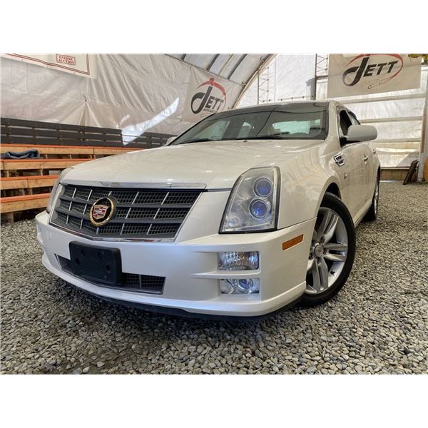 24 -- 2008 CADILLAC STS, WHITE, 198897 KMS