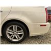 Image 29 : 24 -- 2008 CADILLAC STS, WHITE, 198897 KMS