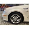 Image 31 : 24 -- 2008 CADILLAC STS, WHITE, 198897 KMS