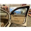 Image 37 : 24 -- 2008 CADILLAC STS, WHITE, 198897 KMS