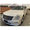 Image 3 : 24 -- 2008 CADILLAC STS, WHITE, 198897 KMS