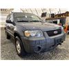 Image 8 : 106 -- 2005 FORD ESCAPE, BLUE, 115772 KMS, FRONT WHEEL DRIVE
