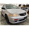 Image 8 : 202 -- 2004 HONDA ODYSSEY, SILVER, 250521 KMS, FRONT WHEEL DRIVE