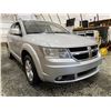 Image 8 : 205 -- 2010 DODGE JOURNEY, SILVER, 172818 KMS, FRONT WHEEL DRIVE