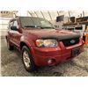 Image 8 : 114 -- 2006 FORD ESCAPE HYBRID, RED, 265029 KMS, FOUR WHEEL DRIVE