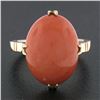 Image 3 : Vintage 14k Yellow Gold GIA Oval Cabochon Salmon Orange Coral Solitaire Ring